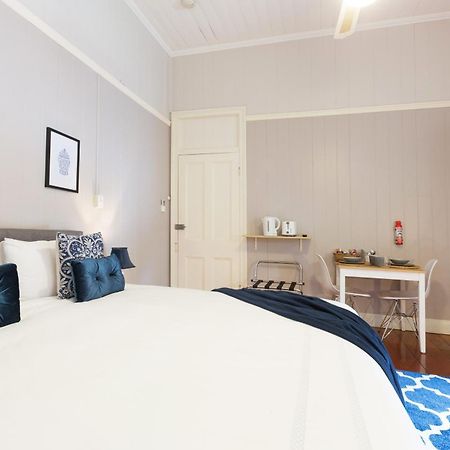 ブリスベン カークランド ハウス ベッド & ブレックファースト Bed & Breakfast 部屋 写真