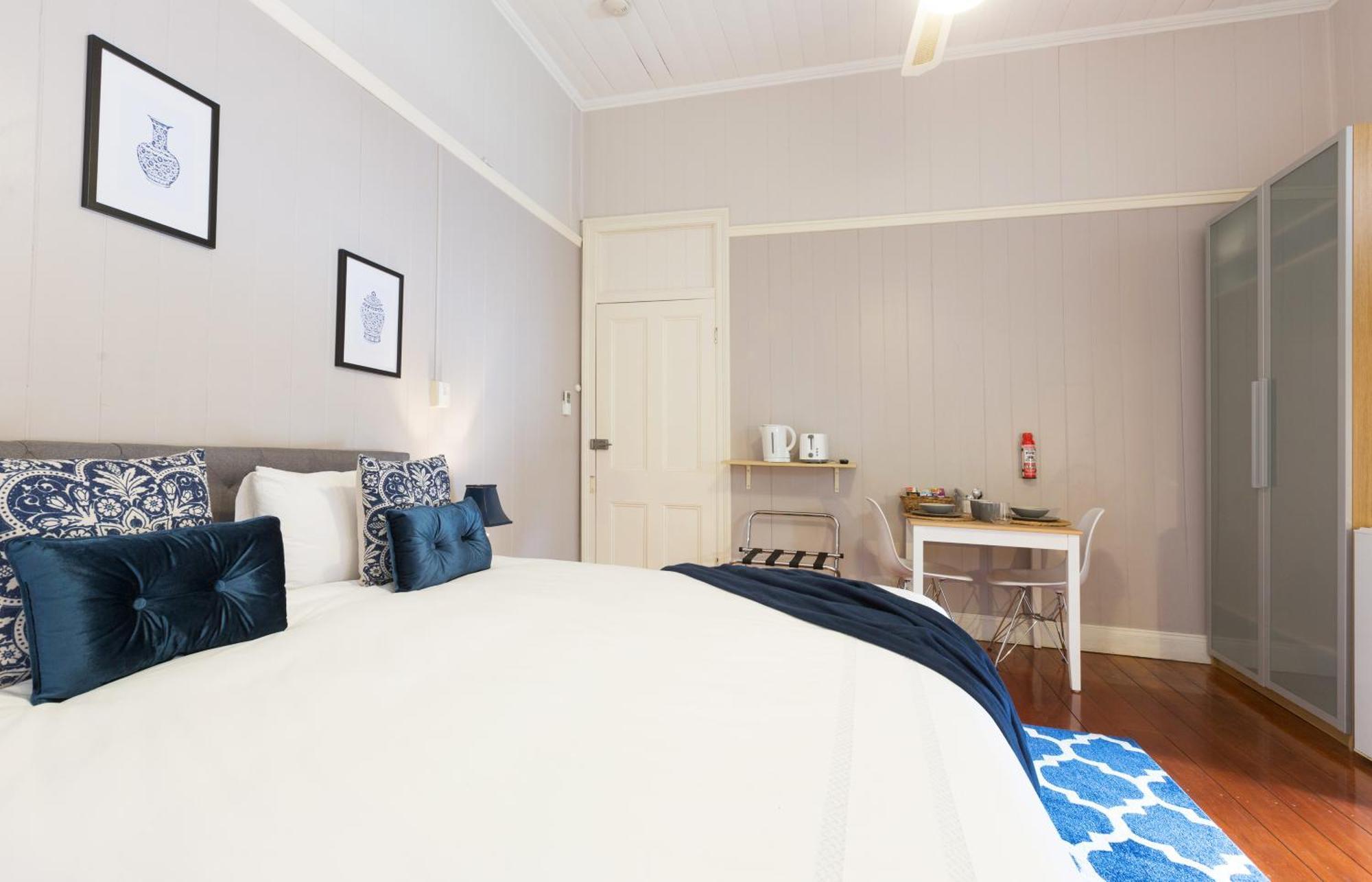 ブリスベン カークランド ハウス ベッド & ブレックファースト Bed & Breakfast 部屋 写真